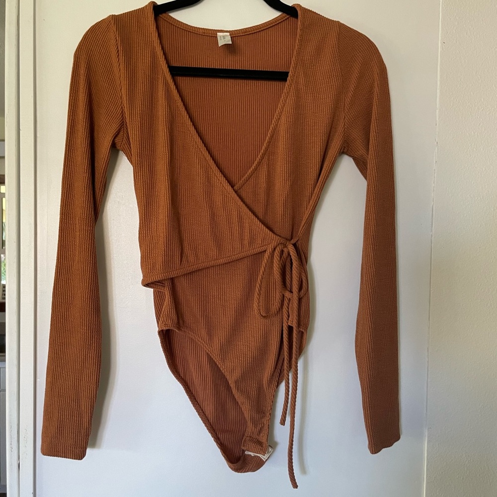 NWOT Mahina wrap bodysuit